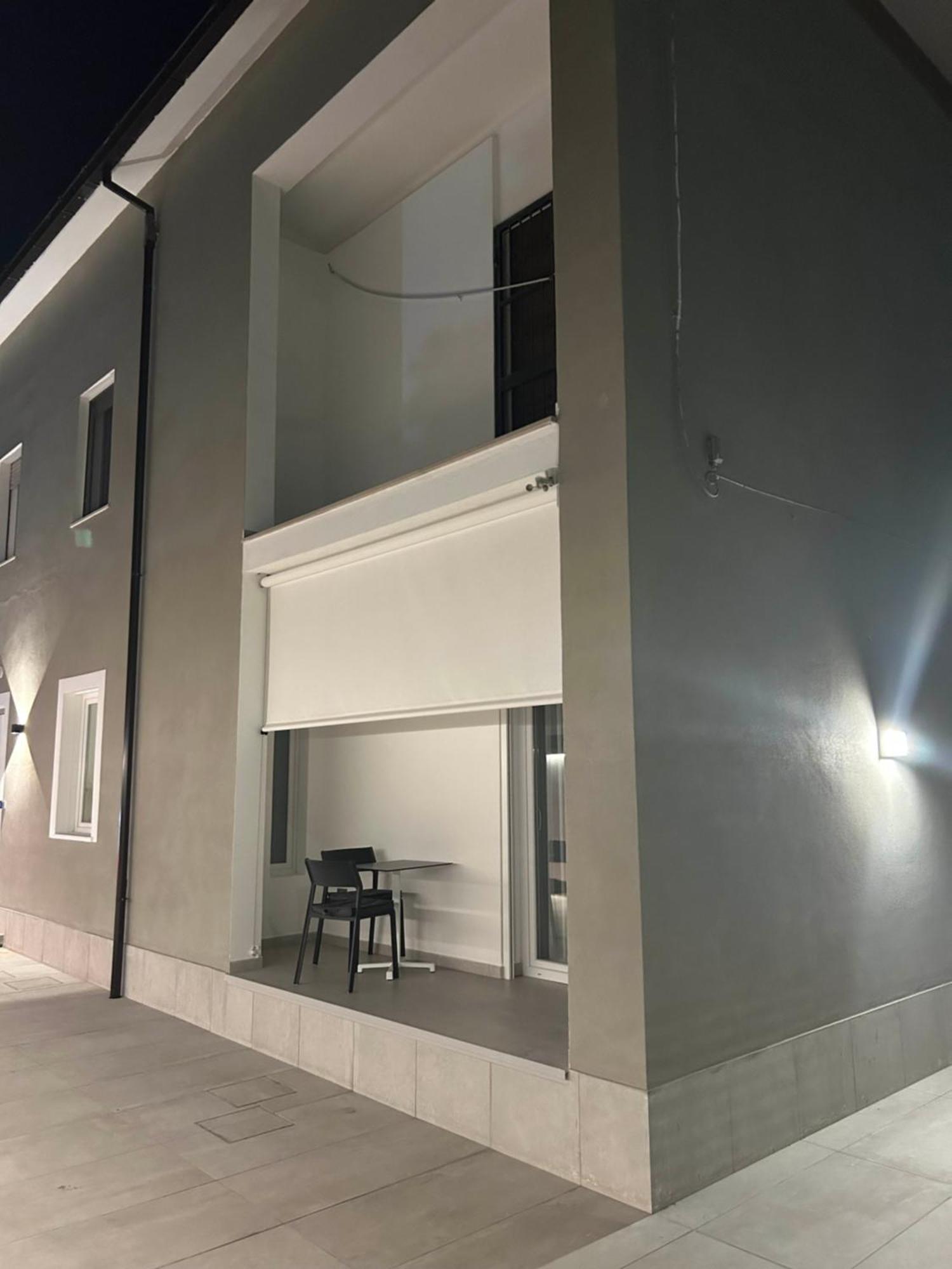 Casa Stazione Pescara Acomodação com café da manhã Exterior foto